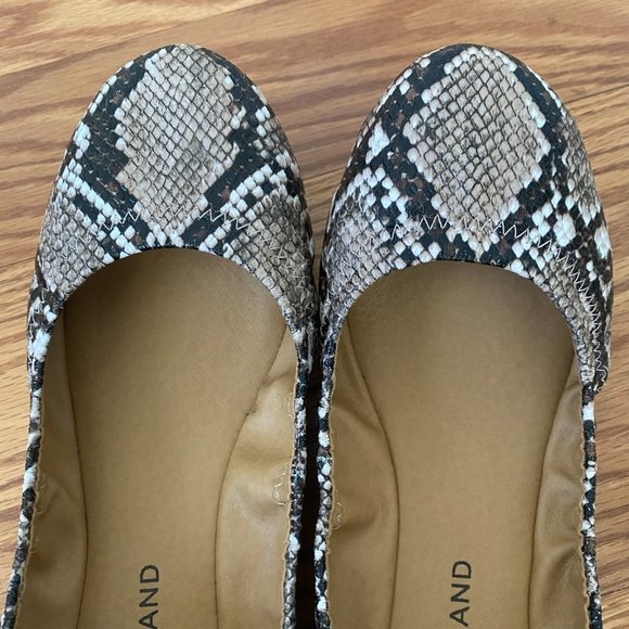 NEW Lucky Brand Erin Snakeskin Ballet Flats Round - Picture 4 of 10